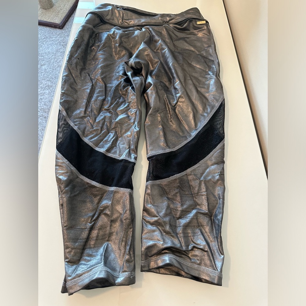 Alala yoga pants - distressed look